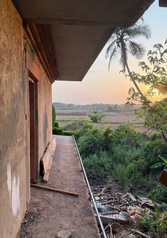 luxury villa with panaromic feild view